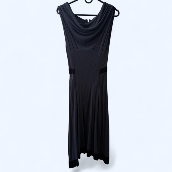 Comptoir Des Cotonniers Grey and Black Knit Midi Dress - Picture 1 of 4